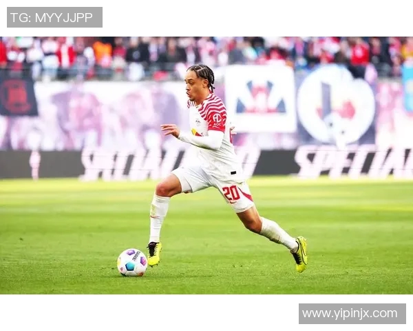 全球足球巨星同场竞技精彩集锦展现无与伦比的球技与激情 全球足球巨星同场竞技精彩集锦展现无与伦比的球技与激情